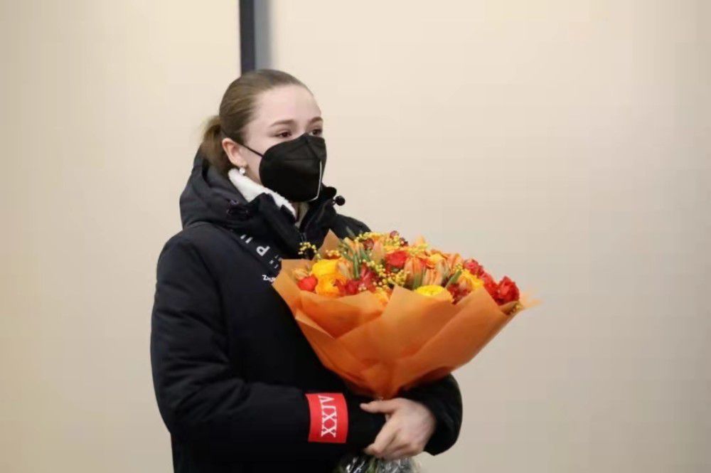 法律上的父亲和法律上的两个女儿